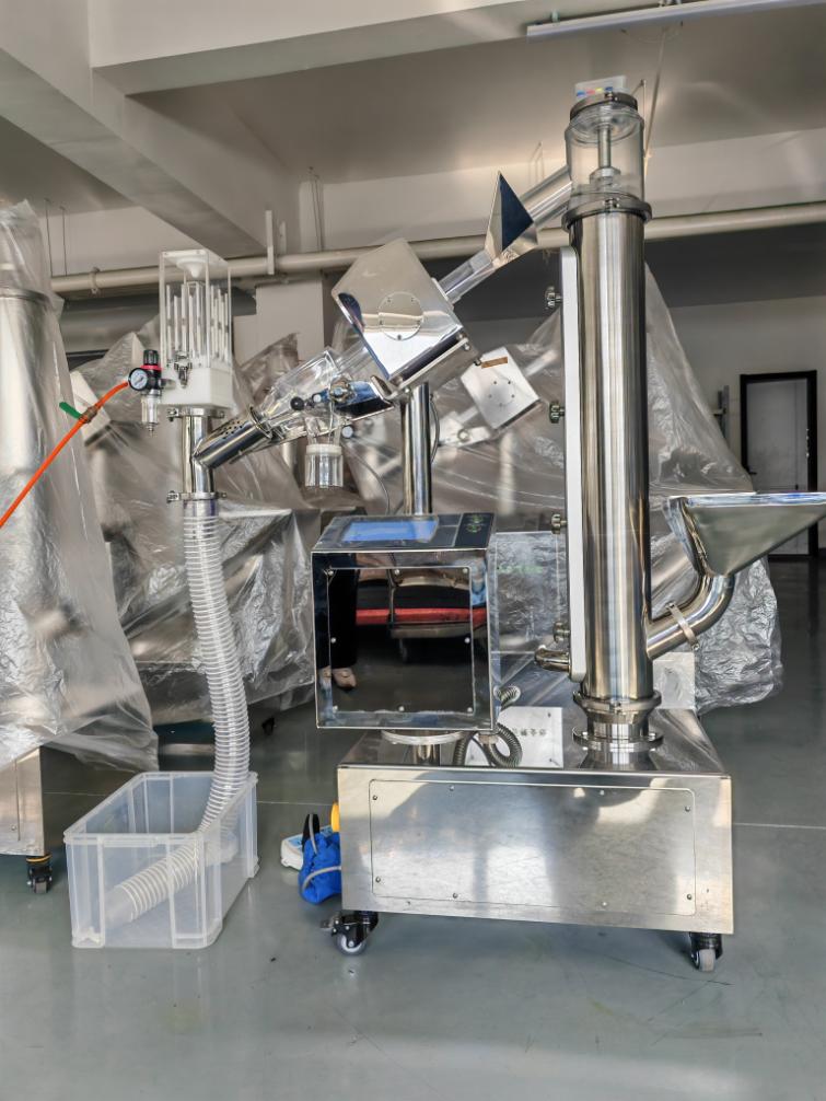 Stainless steel cover polishing machine